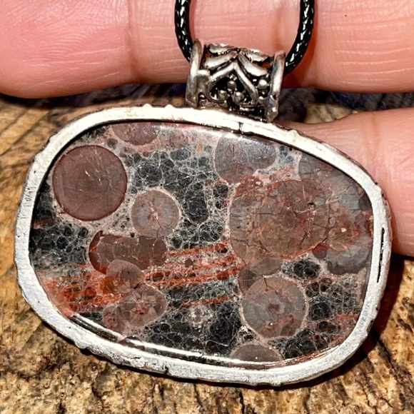 Peanut Obsidian Perlite Pendant 1 1/2”x 1 1/2” - Picture 11 of 17